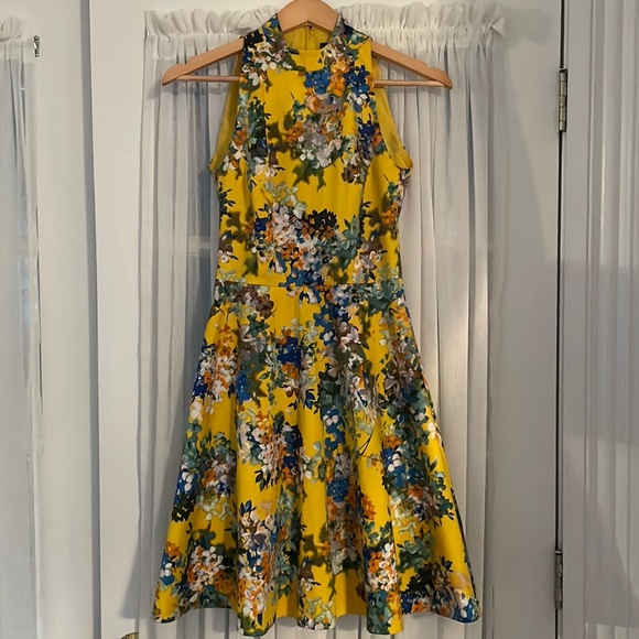 Karen Millen Dresses & Skirts - Fully Lined Yellow Floral Poplin Designer Dress